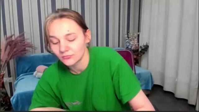 Image 2 of sofianashh Stream on Chaturbate on 2 months ago