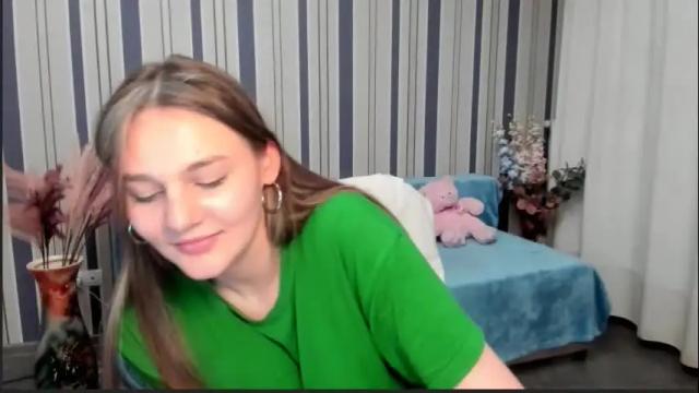 Image 8 of sofianashh Stream on Chaturbate on 2 months ago