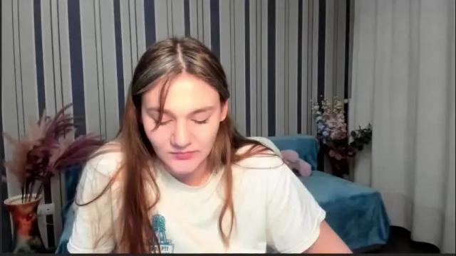 Image 11 of sofianashh Stream on Chaturbate on 2 months ago