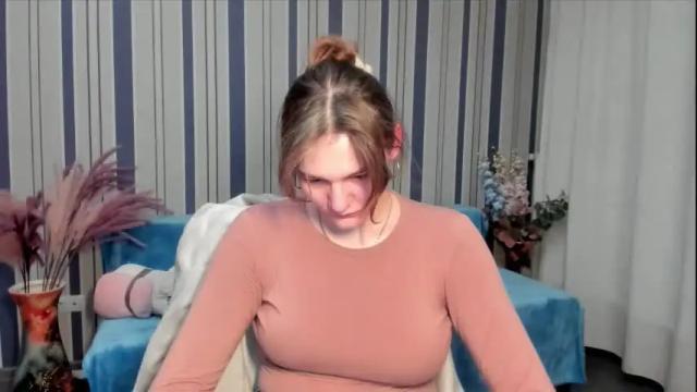 Image 2 of sofianashh Stream on Chaturbate on 2 months ago