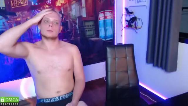 Image 8 of sofiandtim Stream on Chaturbate on 13 months ago