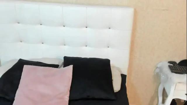 Image 6 of sofianesvat1 Stream on Chaturbate on 2 months ago
