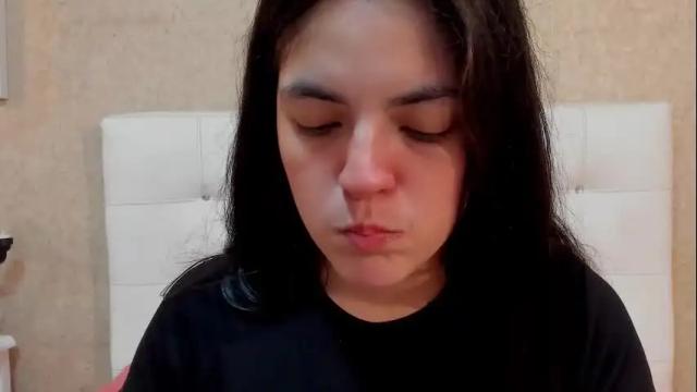 Image 12 of sofianesvat1 Stream on Chaturbate on 1 month ago