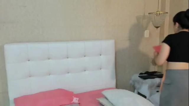 Image 2 of sofianesvat1 Stream on Chaturbate on 1 month ago