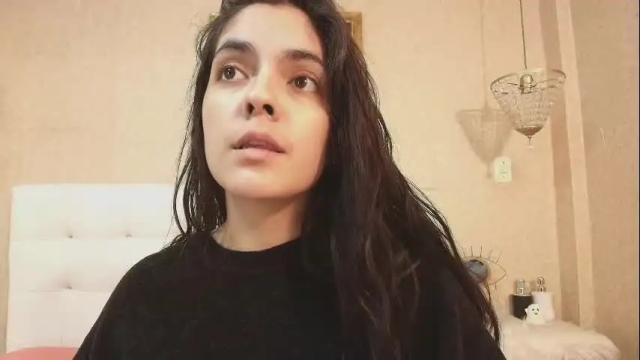 Image 3 of sofianesvat1 Stream on Chaturbate on 1 month ago