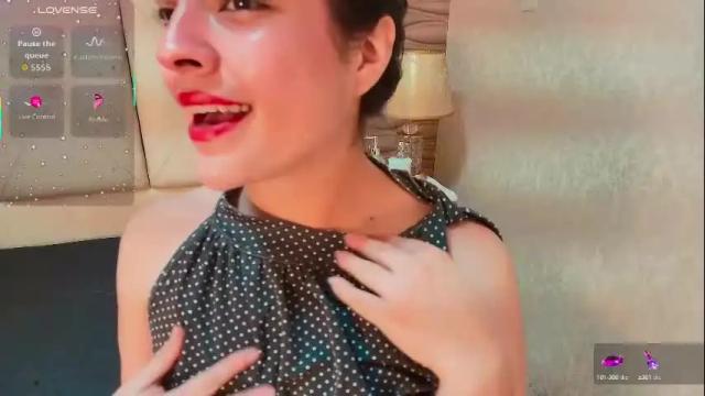 Image 3 of sofianesvat1 Stream on Chaturbate on 1 month ago