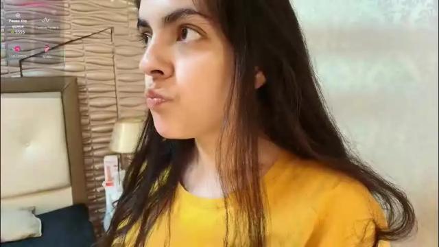 Image 2 of sofianesvat1 Stream on Chaturbate on 1 month ago