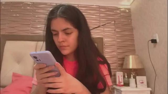 Image 10 of sofianesvat1 Stream on Chaturbate on 7 days ago