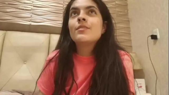 Image 7 of sofianesvat1 Stream on Chaturbate on 6 days ago