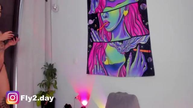 Image 2 of sofiareyess Stream on Chaturbate on 16 months ago