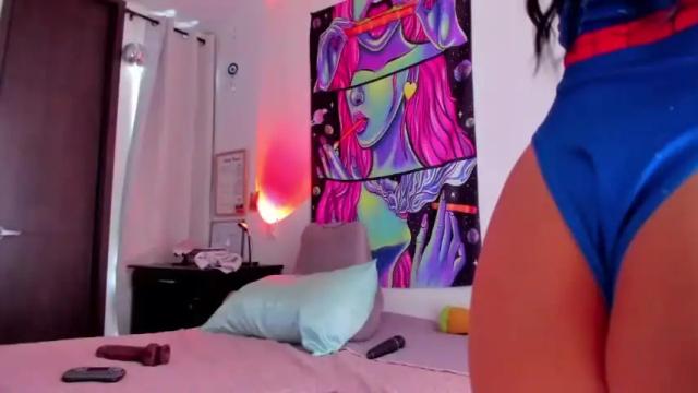 Image 8 of sofiareyess Stream on Chaturbate on 14 months ago