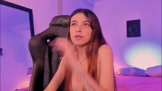 Image 4 of sofiarouge_ Stream on Chaturbate on 2 months ago