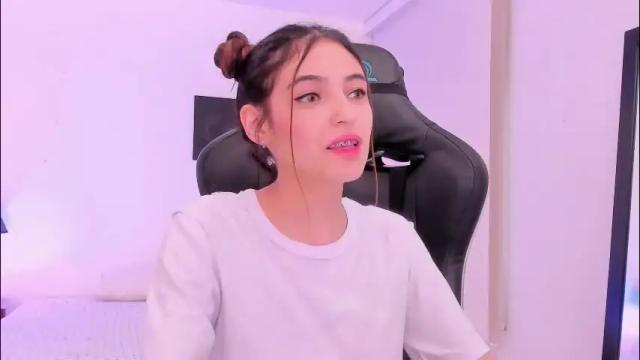 Image 11 of sofiarouge_ Stream on Chaturbate on 1 month ago