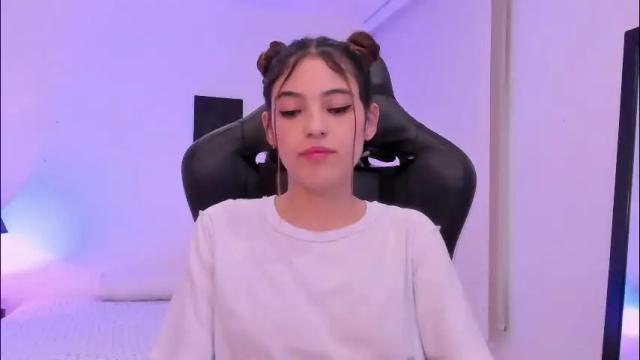 Image 12 of sofiarouge_ Stream on Chaturbate on 1 month ago