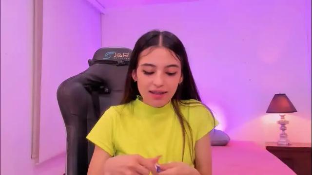 Image 6 of sofiarouge_ Stream on Chaturbate on 1 month ago