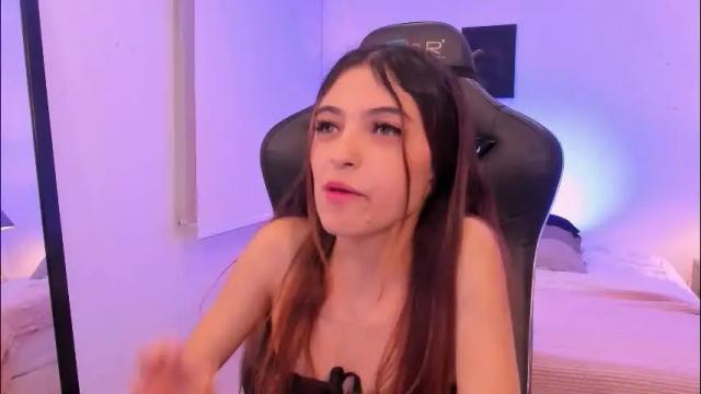 Image 7 of sofiarouge_ Stream on Chaturbate on 1 month ago