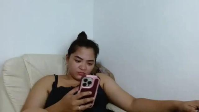 Image 8 of sofiaslovesfuck Stream on Chaturbate on 25 months ago