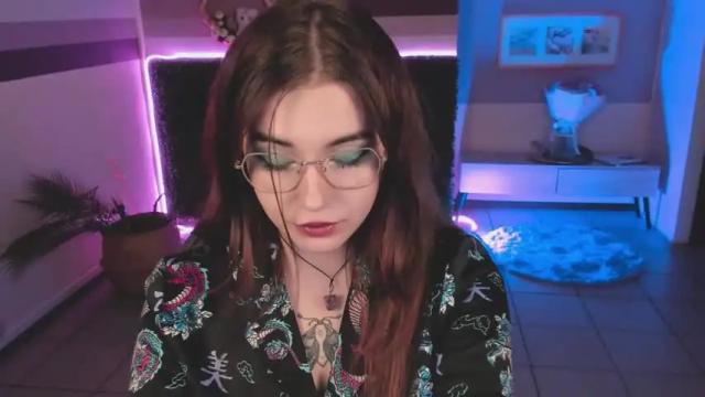 Image 12 of sofiasunrise Stream on Chaturbate on 20 months ago