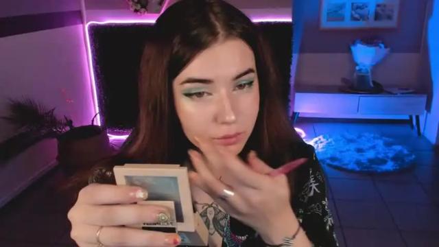 Image 7 of sofiasunrise Stream on Chaturbate on 20 months ago