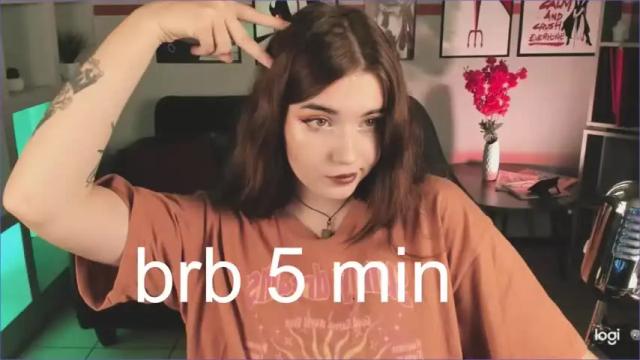 Image 7 of sofiasunrise Stream on Chaturbate on 20 months ago