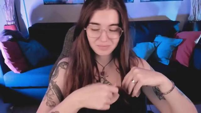 Image 4 of sofiasunrise Stream on Chaturbate on 20 months ago