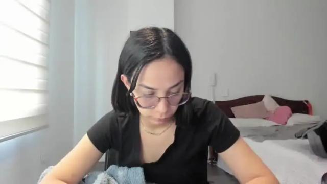 Image 12 of sofiax2_ Stream on Chaturbate on 14 months ago