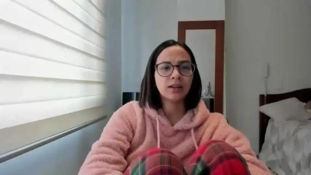 Image 6 of sofiax2_ Stream on Chaturbate on 12 months ago