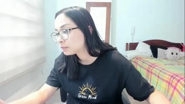 Image 10 of sofiax2_ Stream on Chaturbate on 1 month ago