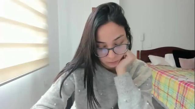Image 8 of sofiax2_ Stream on Chaturbate on 19 days ago