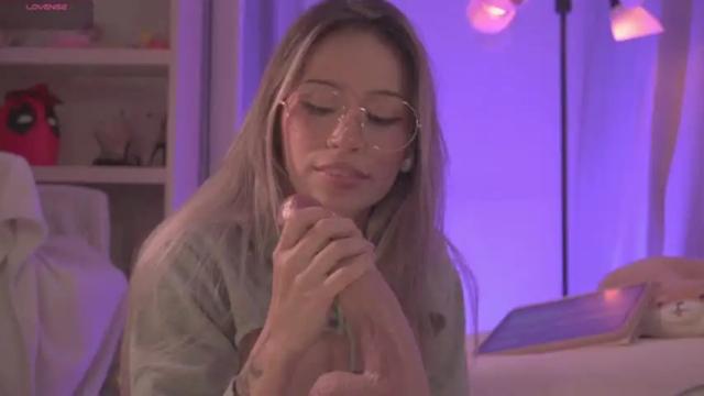 Image 2 of soficb Stream on Chaturbate on 1 month ago