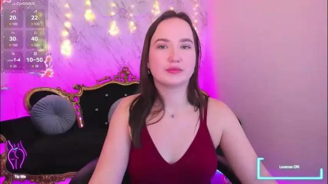 Image 10 of sofiebloom Stream on Chaturbate on 14 days ago