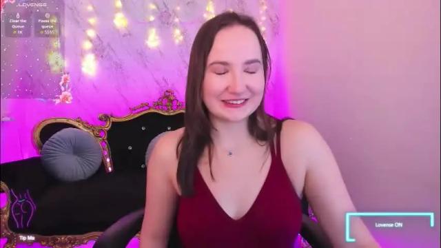 Image 11 of sofiebloom Stream on Chaturbate on 14 days ago