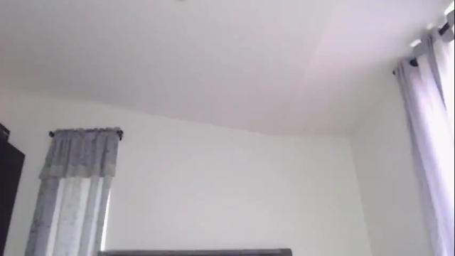 Image 2 of sofierosse_ Stream on Chaturbate on 9 days ago