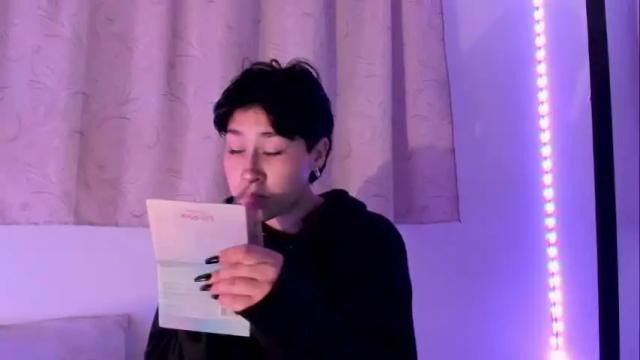 Image 2 of sofii_uwu_ Stream on Chaturbate on 19 months ago