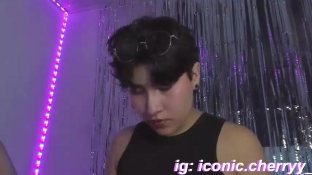 Thumbnail 1, sofii_uwu_'s Stream at Chaturbate, 19 months ago