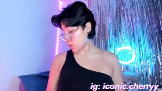 Thumbnail 1, sofii_uwu_'s Stream at Chaturbate, 18 months ago