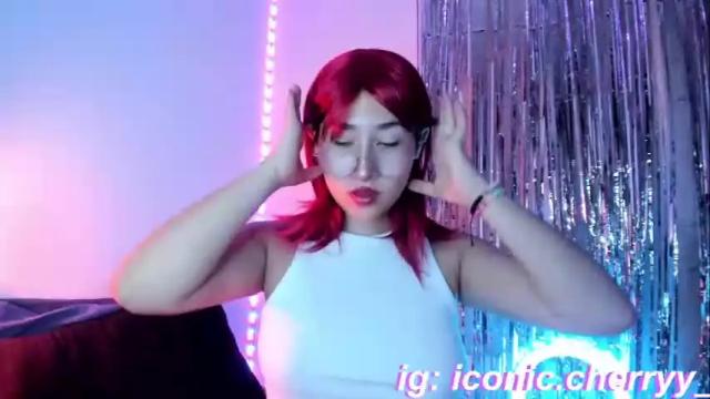Image 2 of sofii_uwu_ Stream on Chaturbate on 18 months ago