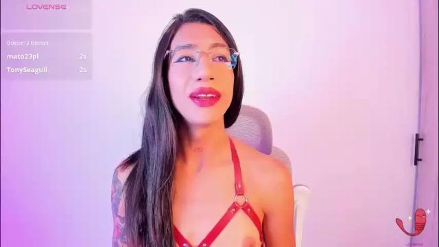 Image 4 of sofiia_grey_ Stream on Chaturbate on 1 month ago