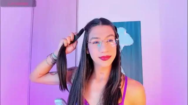 Image 3 of sofiia_grey_ Stream on Chaturbate on 27 days ago