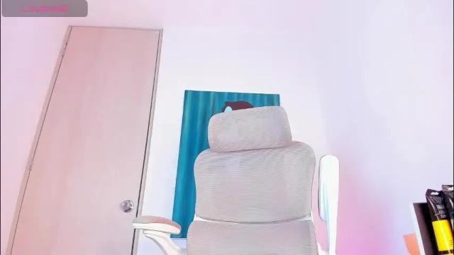 Image 8 of sofiia_grey_ Stream on Chaturbate on 17 days ago