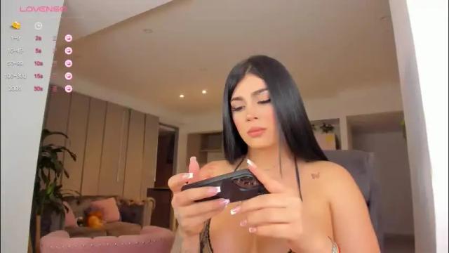 Image 12 of sofiia_pink Stream on Chaturbate on 1 month ago