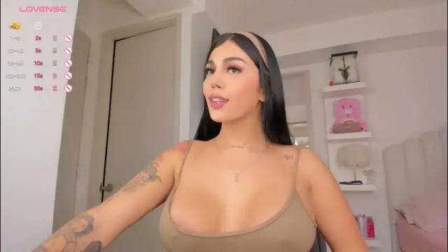 Image 11 of sofiia_pink Stream on Chaturbate on 1 month ago