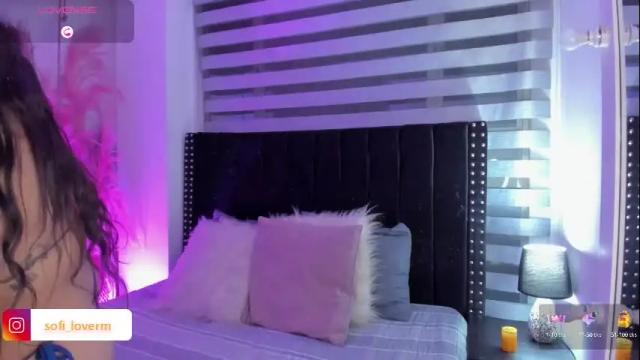 Image 12 of sofiia_rubb Stream on Chaturbate on 1 month ago