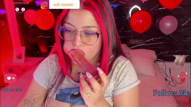 Image 6 of sofiia_rubb Stream on Chaturbate on 1 month ago
