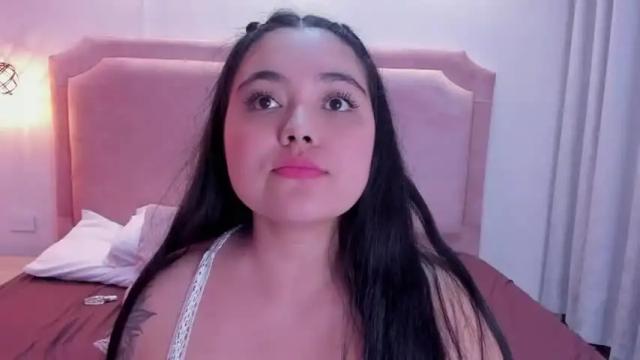 Image 7 of sofiia_smile Stream on Chaturbate on 22 months ago