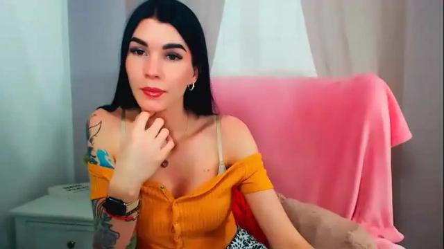 Image 4 of sofiiadream Stream on Chaturbate on 1 day ago