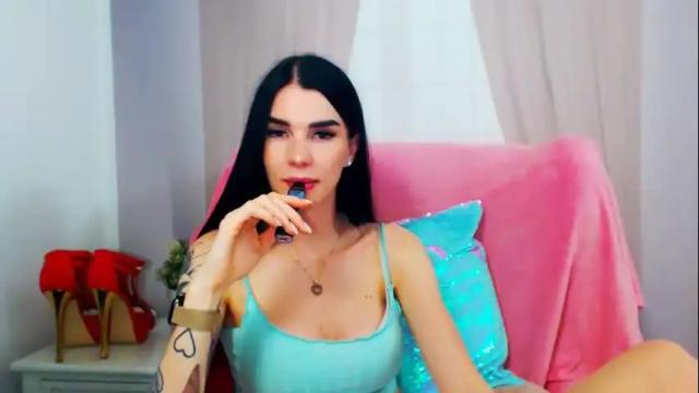 Image 12 of sofiiadream Stream on Chaturbate on 1 month ago