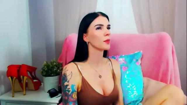 Image 12 of sofiiadream Stream on Chaturbate on 1 month ago