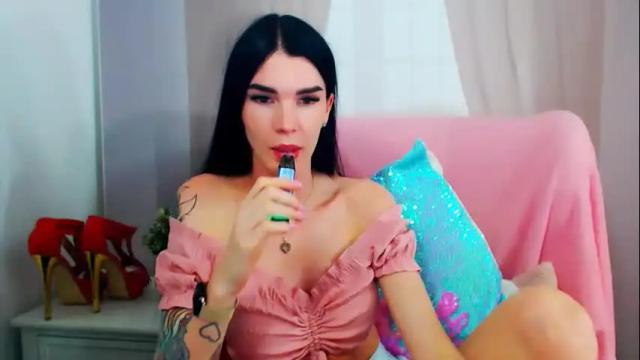 Image 12 of sofiiadream Stream on Chaturbate on 22 days ago
