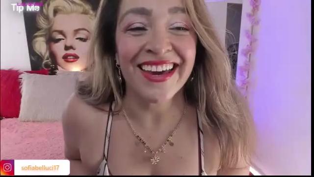 Image 8 of sofiibell_ Stream on Chaturbate on 21 days ago